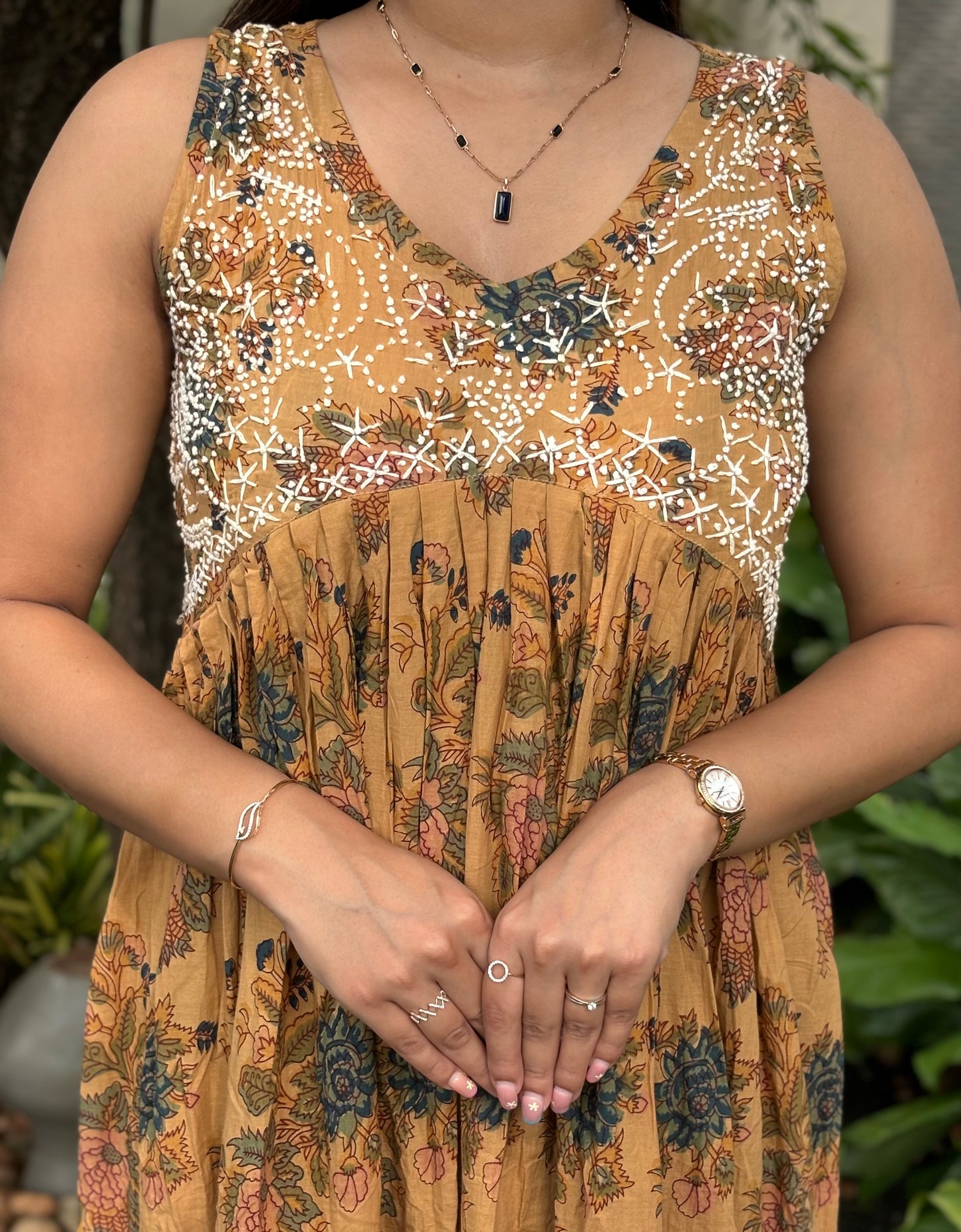 Sleeveless Aliya cut dress (with work on front and back) PRE-ORDER - Vanya