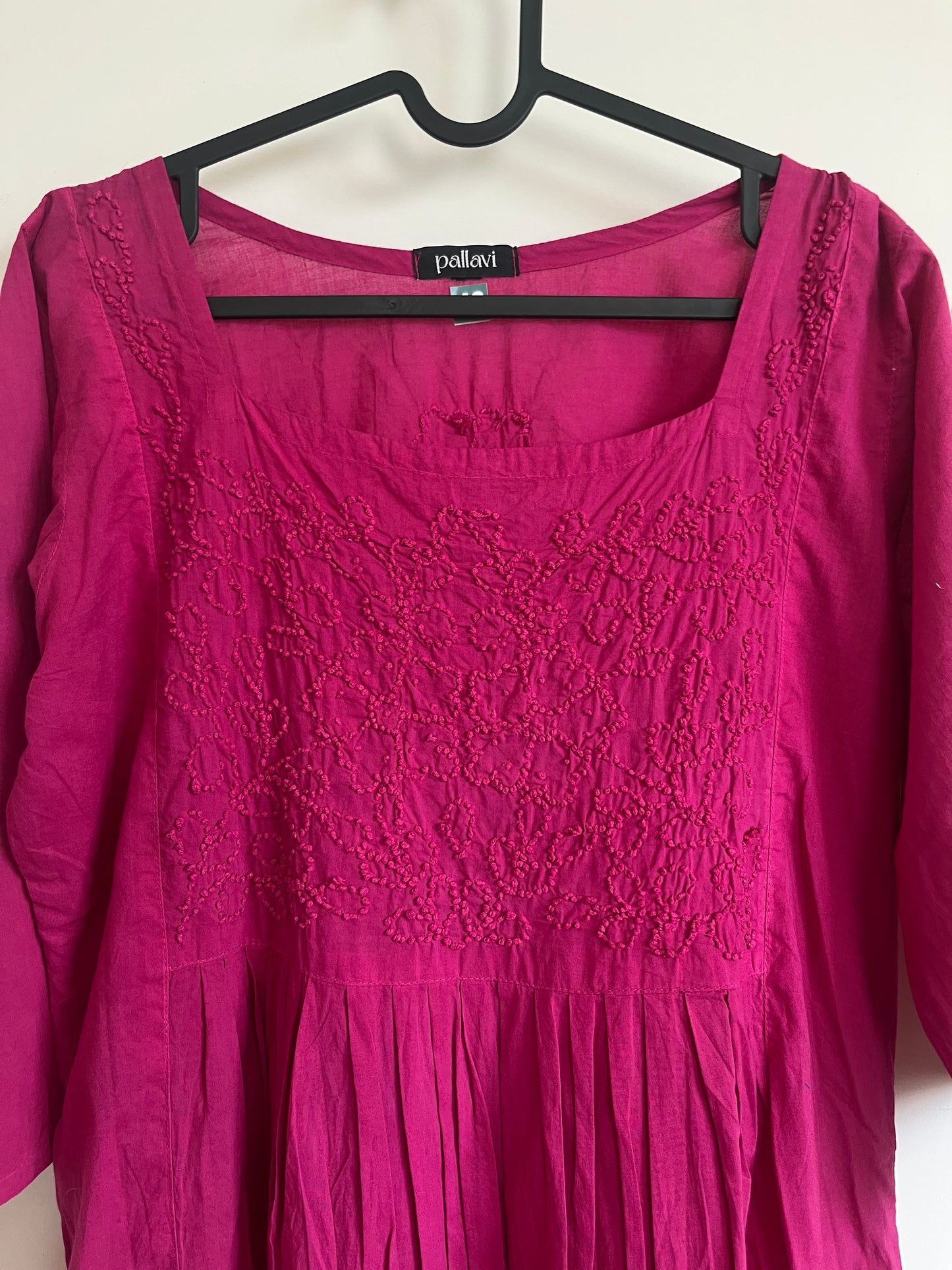 Pleated dress - Hot Pink