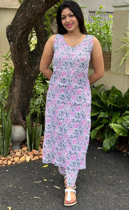 Sleeveless Straight Kurti PRE-ORDER - Lavender Smera