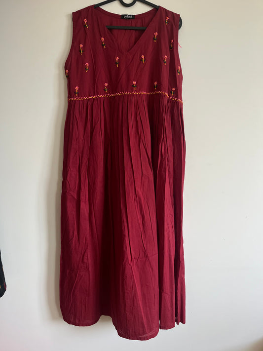 Blush and Bloom  Dress - Maroon