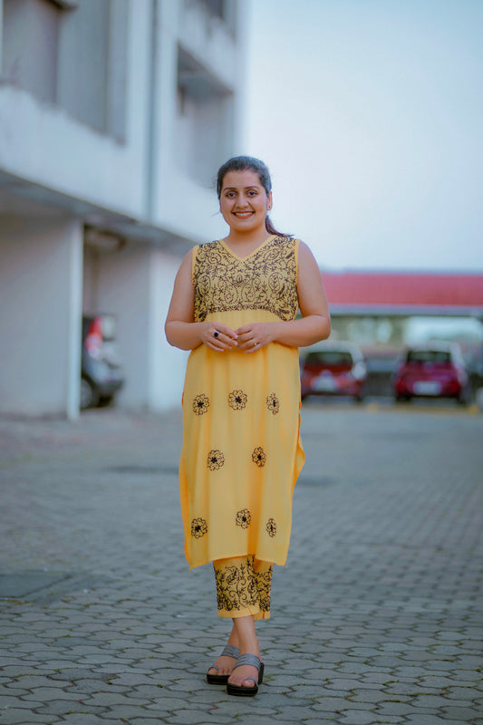 Sleeveless Straight Kurti and Pant PRE-ORDER (co-ord set) - Mustard Yellow