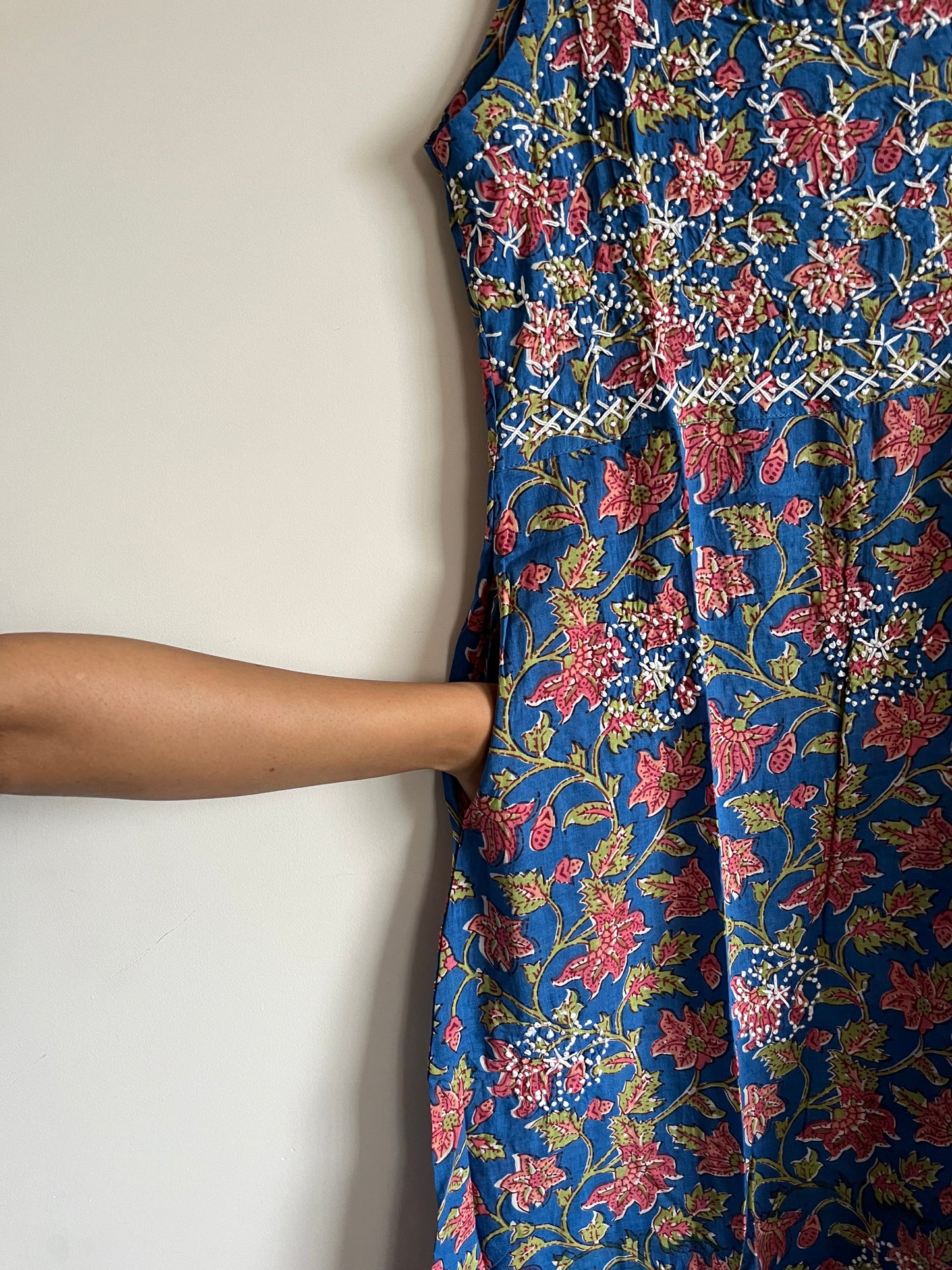 Sleeveless A-line Dress -Nia