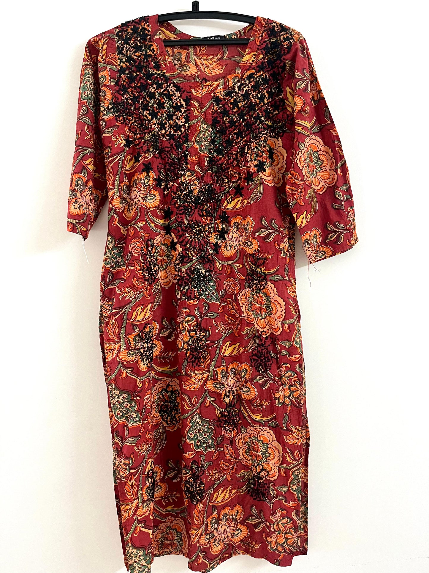 Straight Kurti and pant - Floral Red Black