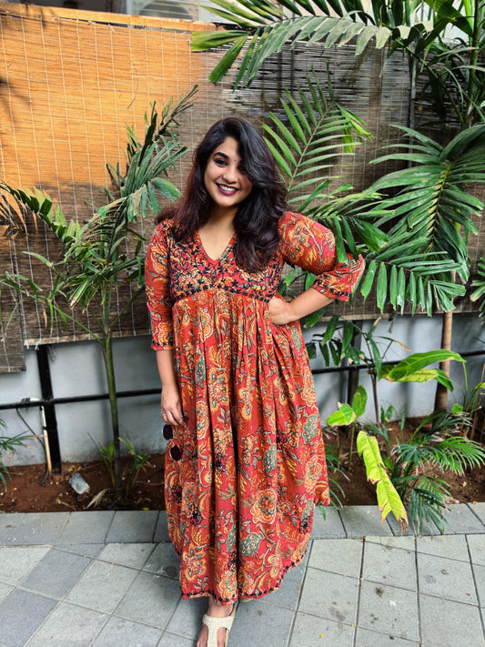 Aliya Cut Dress - Floral Red Black