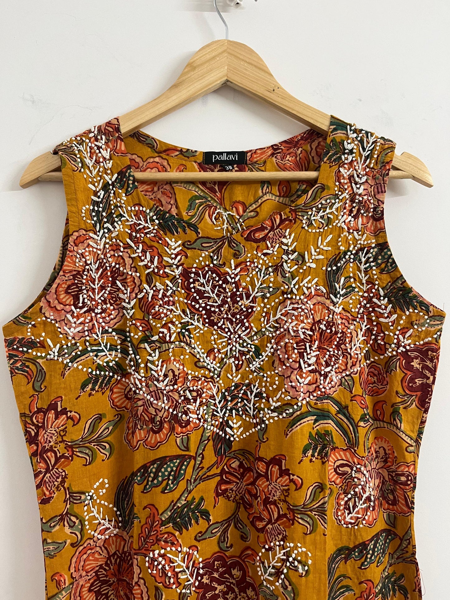 Sleeveless Straight Kurti and pant PRE-ORDER - Floral Yellow Red 2
