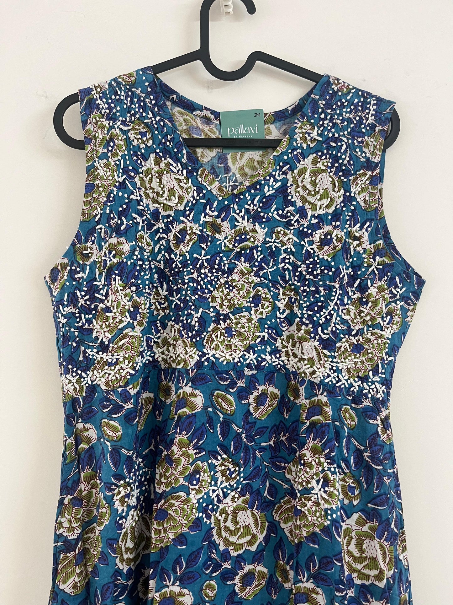 Sleeveless A-line Dress - Floral Blue green