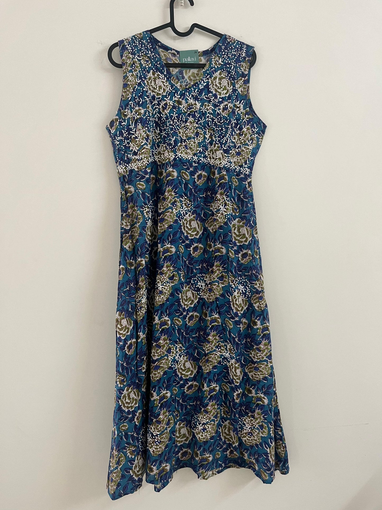 Sleeveless A-line Dress - Floral Blue green