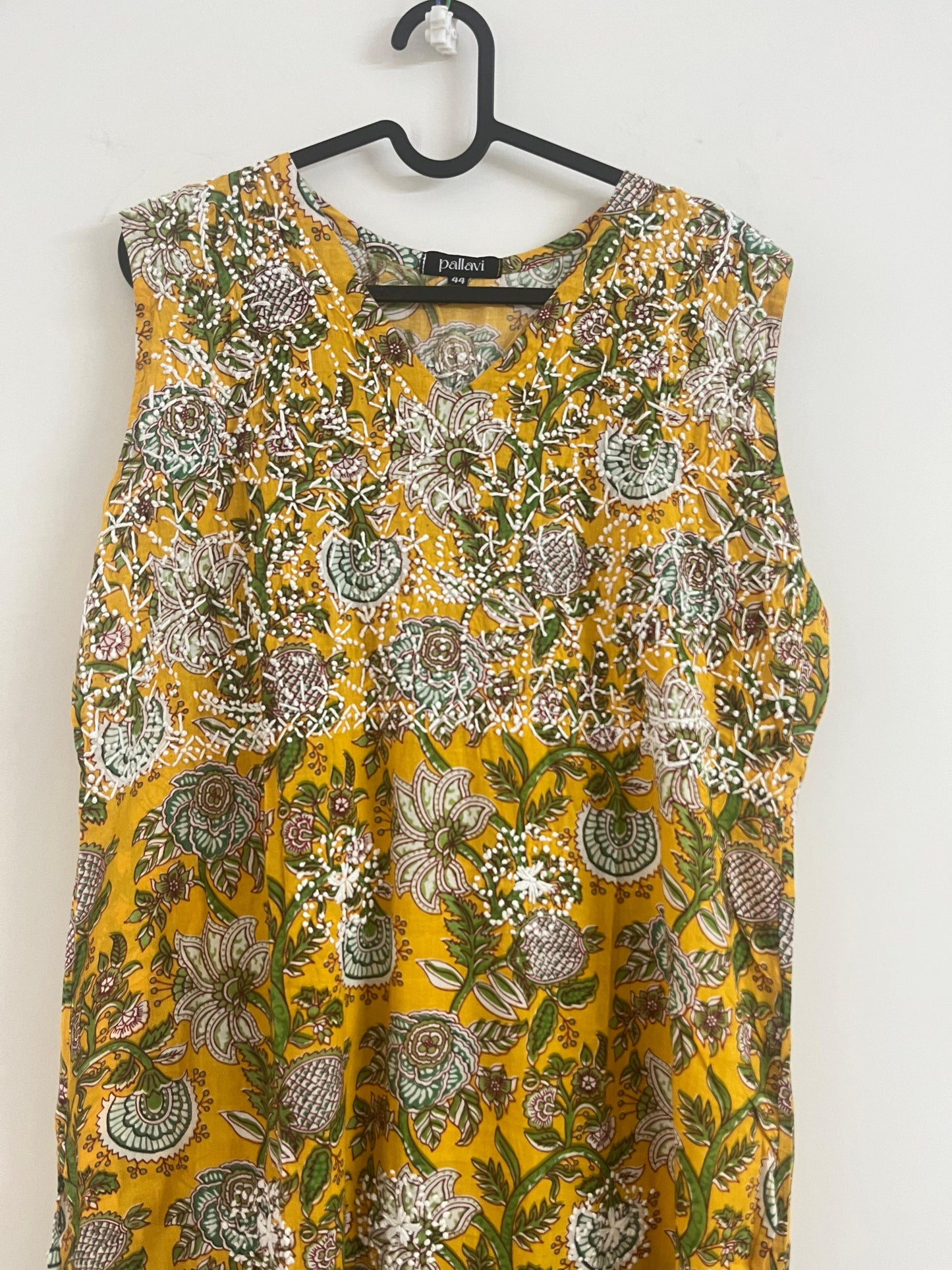 Straight Kurti and pant (Sleeveless) - Floral Yellow Green