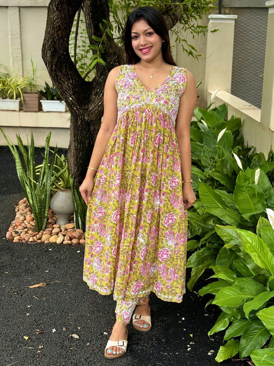 Sleeveless Aliya cut dress (with work on front and back) PRE-ORDER - Pinkcurrent