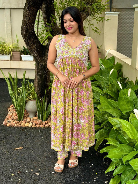 Sleeveless Aliya cut dress (with work on front and back) PRE-ORDER - Pinkcurrent